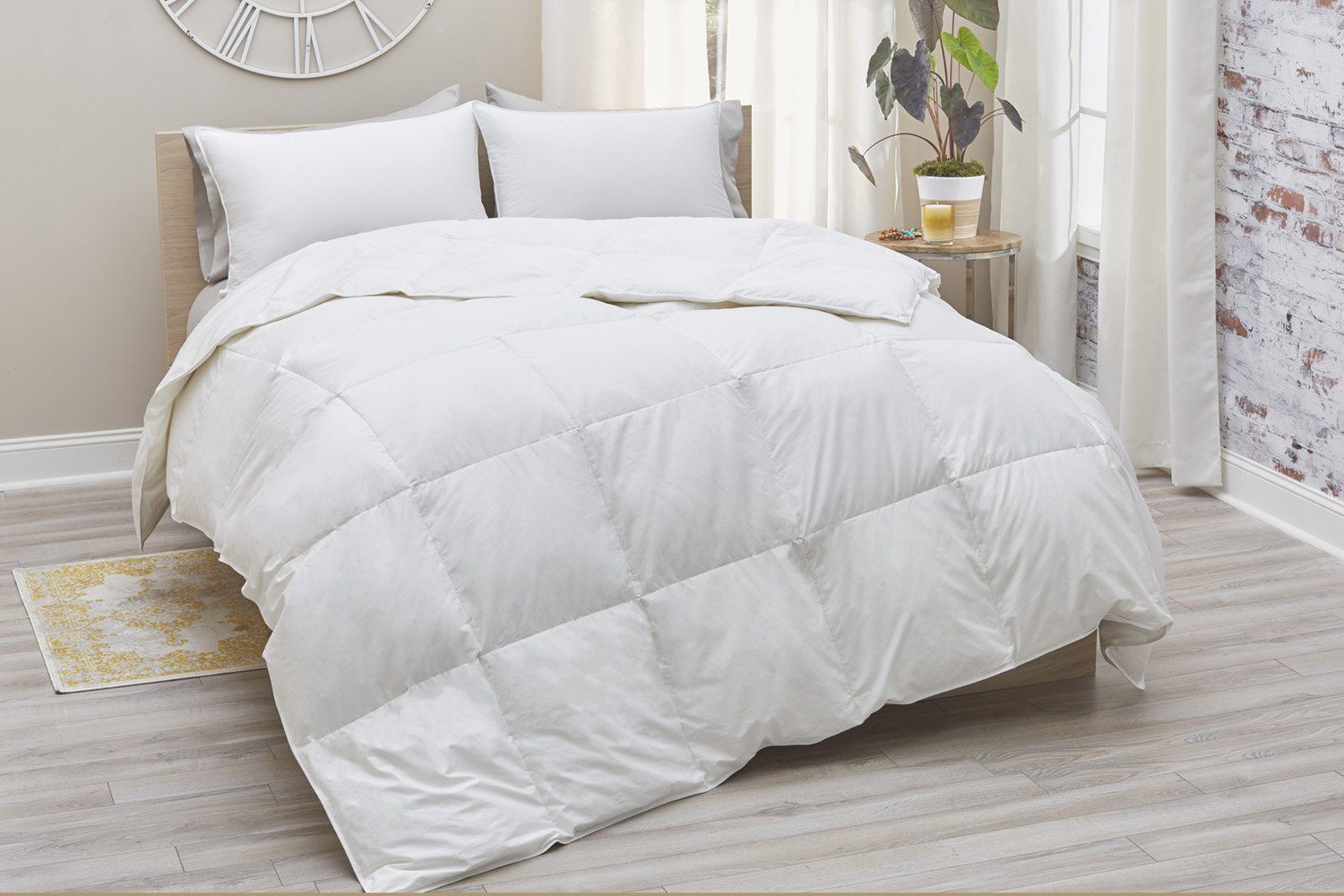 PlushBed Pure White Goose Down Comforter